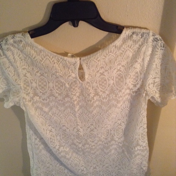 Lace blouse - Picture 4 of 4